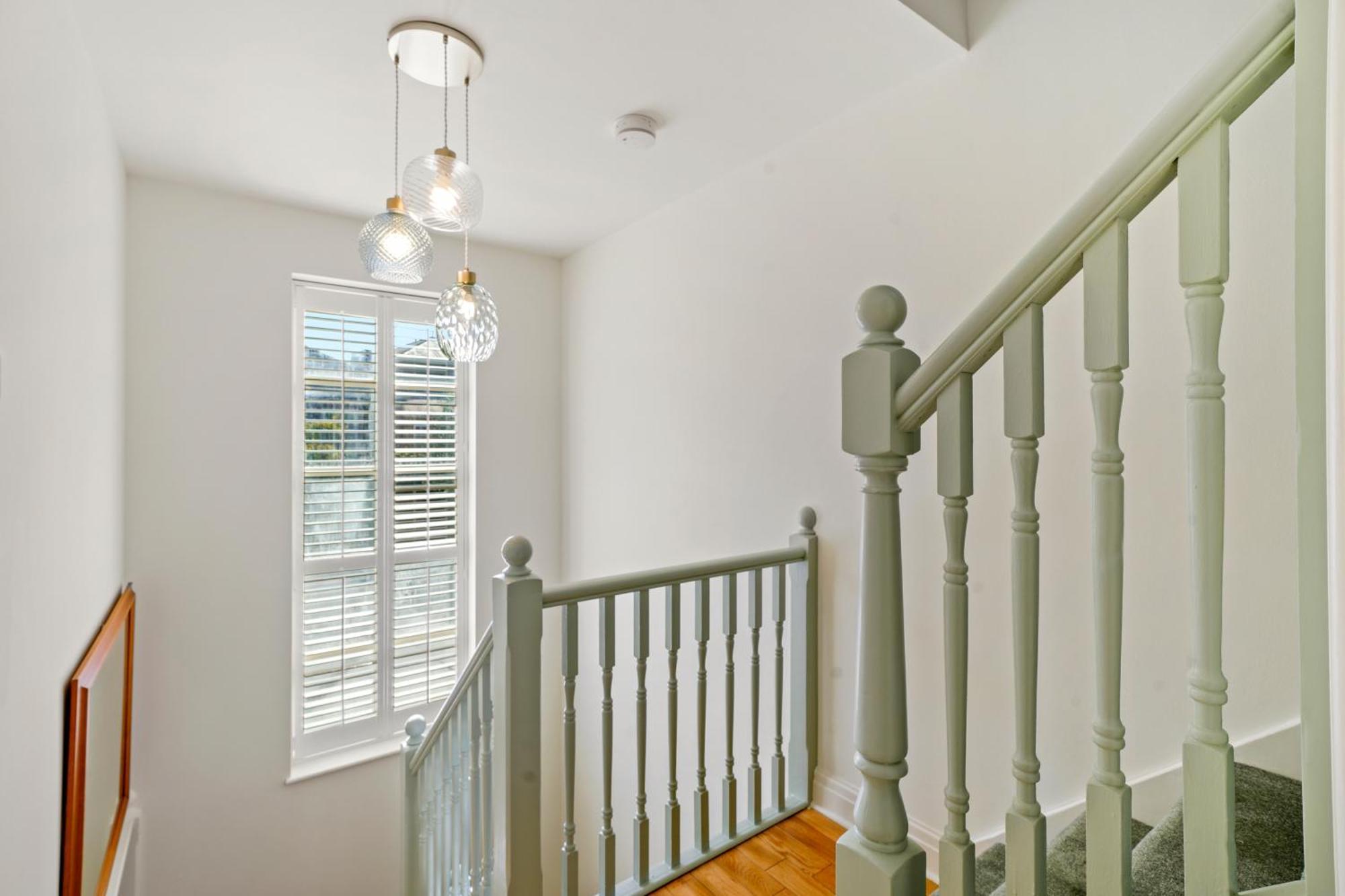 3 Bedroom Mews Home - Clapham Common - Free Private Parking - Sleeps 5 - Newly Refurbished - Sweetpea & Pillow Properties Londyn Zewnętrze zdjęcie